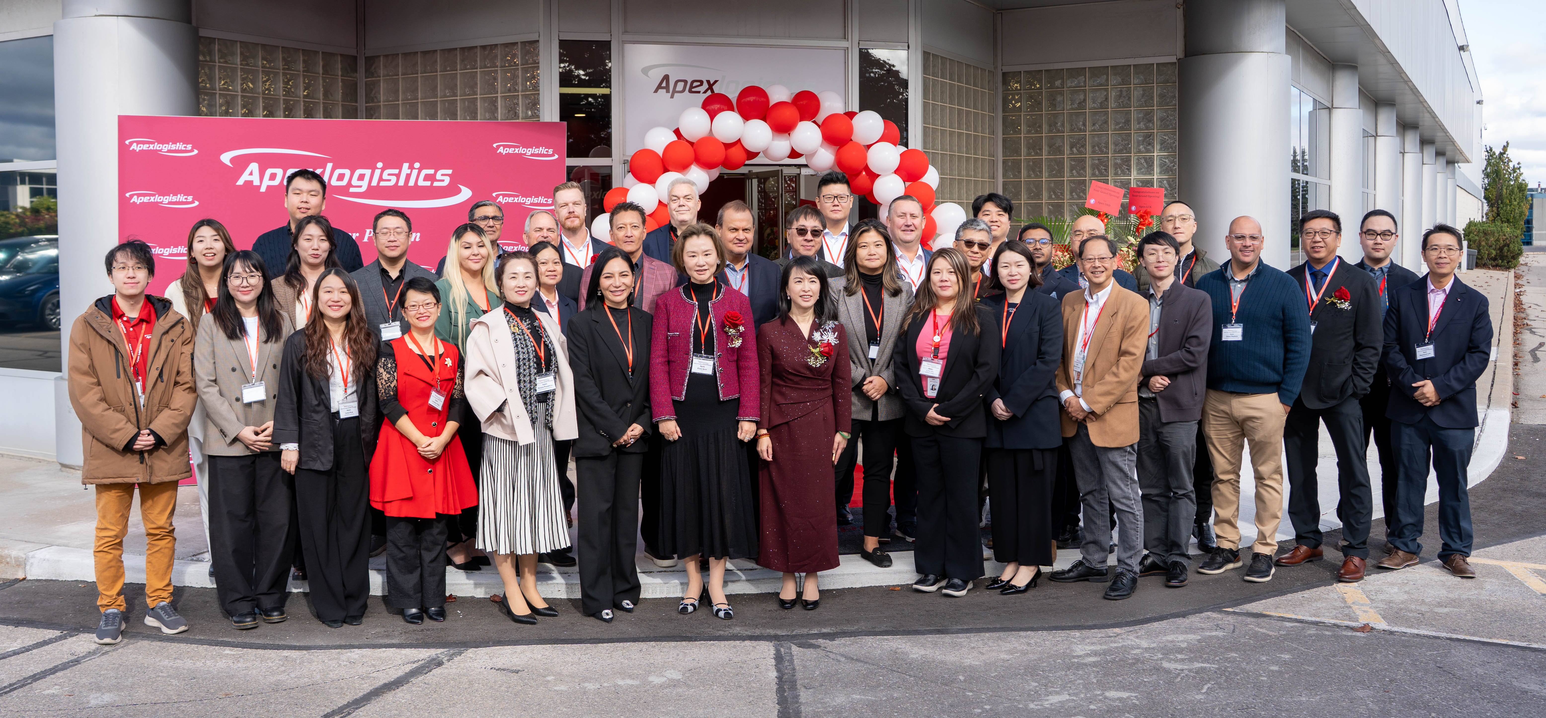 爱派克斯加拿大分公司成立十周年纪念，Mississauga市新仓库同步启用